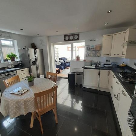 The Homestay Get Away 마게이트 외부 사진