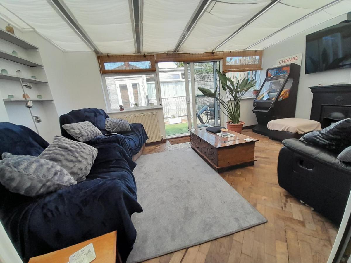 The Homestay Get Away 마게이트 외부 사진